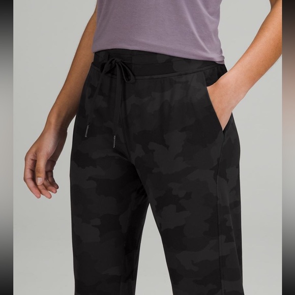 Lululemon Ready to Rulu High-Rise Jogger *Full §
Length Online Only - Picture 13 of 14